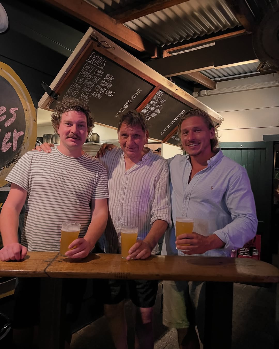 Bluhmky Boys, Byron Bay